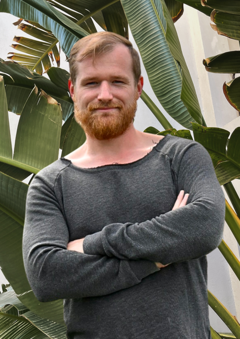 MANI Digital Services - Über Uns: Maximilian Neumann l Digitale Dienstleistungen & Online Dienstleistungen l Experte für Online Marketing l Online Marketing Manager & Social Media Manager